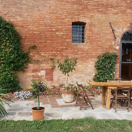 Le Piazze Alloggio per agriturismo Siena